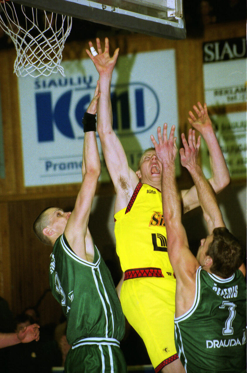 2000-04-10 Šiauliai - Alita