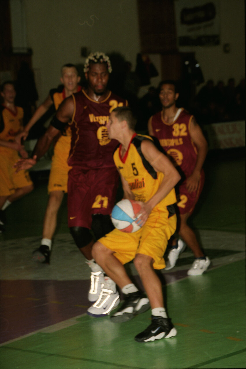 2001-10-01 Šiauliai - Ventspils
